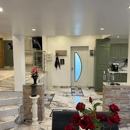 Dom wakacyjny Cozy House 4 Min From Etretat